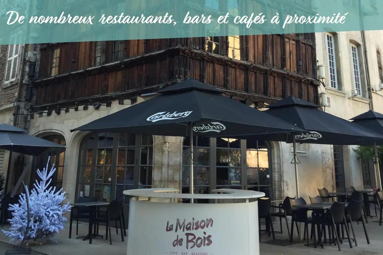 La Place Gourmande Macon Bagian luar foto